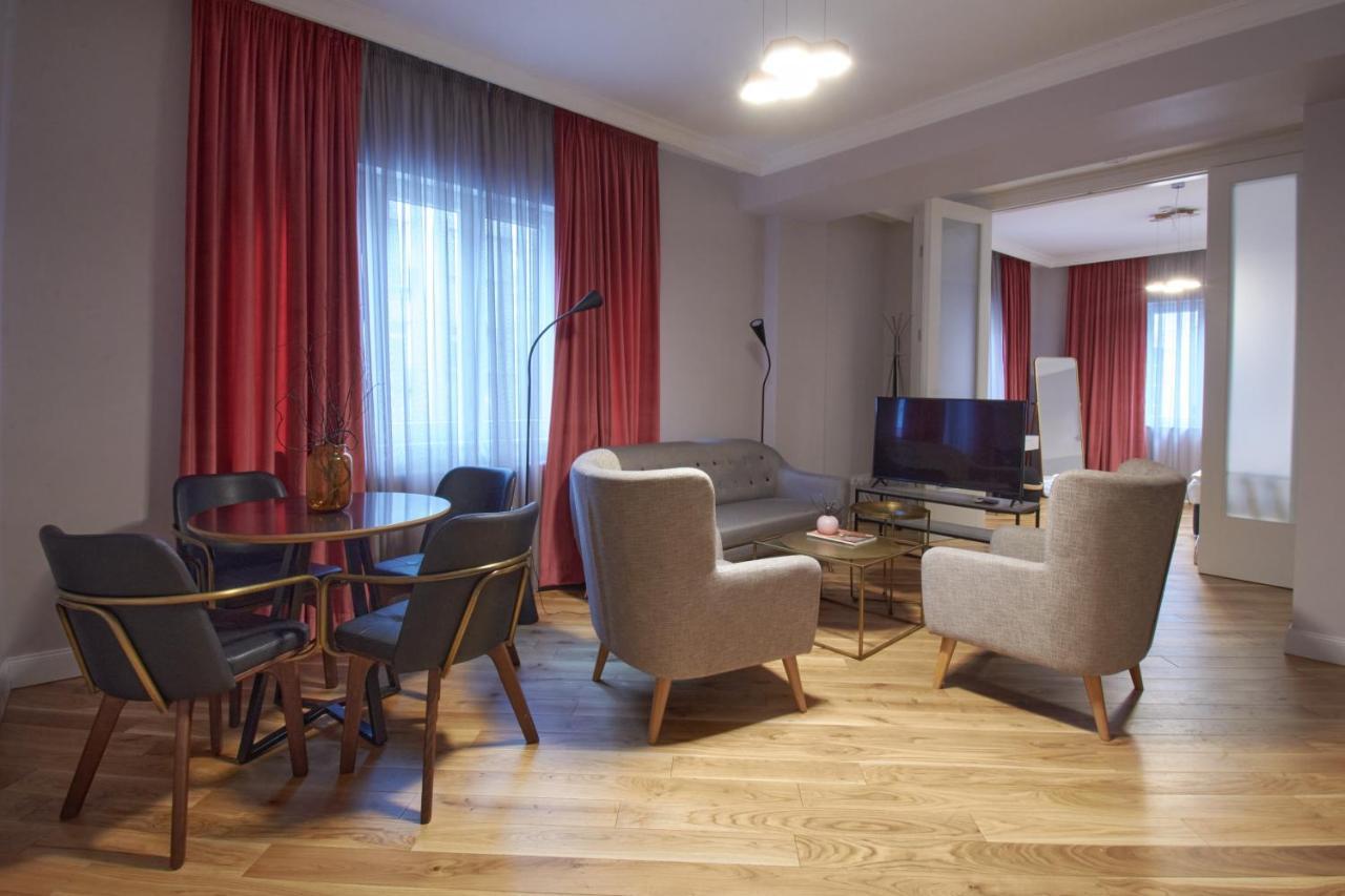 The Embassy Suites 소피아 외부 사진