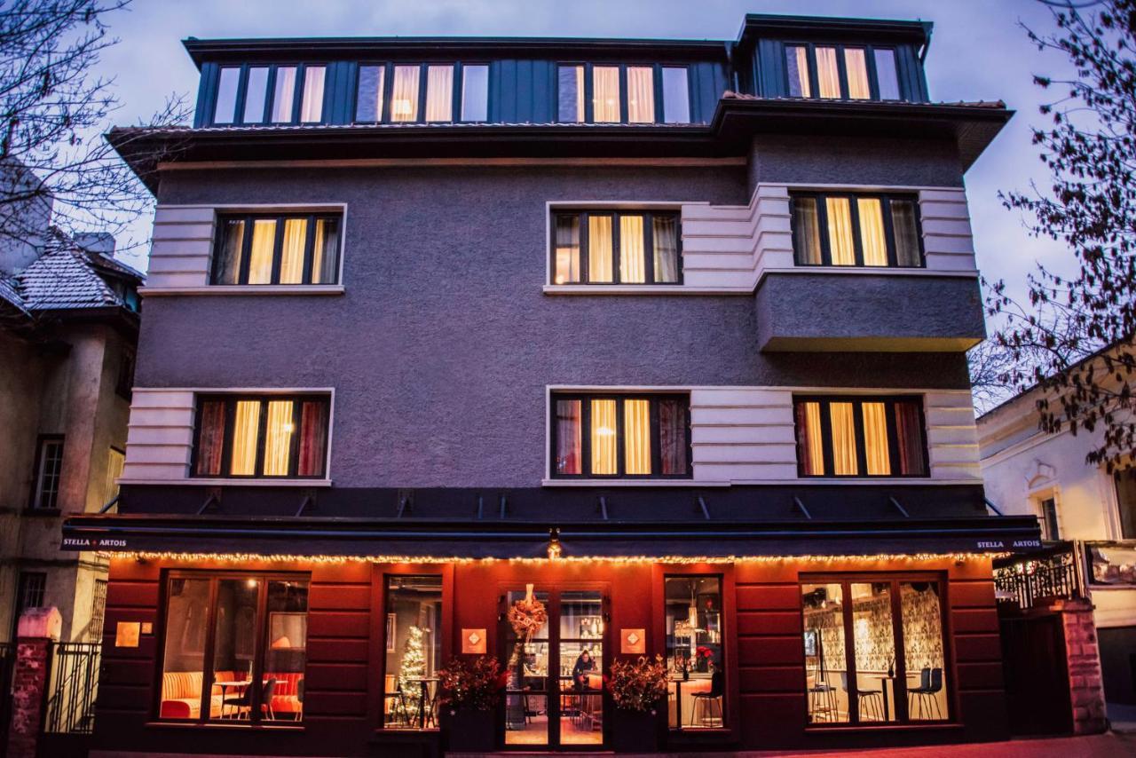 The Embassy Suites 소피아 외부 사진